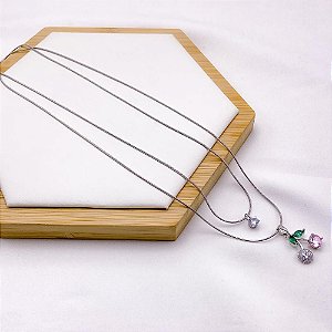 COLAR ACO INOX 45CM FIO DUPLO  PINGENTE CEREJA BANHADO PEDRA ROSA - PRATEADO