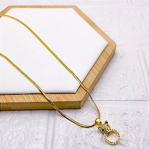 COLAR AÇO INOXIDÁVEL FITA 45CM PINGENTE BANHADO PANTERA - DOURADO