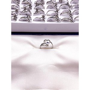 ANEL  AÇO INOXIDÁVEL CORAÇÃO E PEDRA CRISTAL - PRATEADO