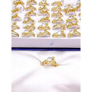 ANEL  AÇO INOXIDÁVEL 3 FIOS COM PEDRA CRISTAL - DOURADO