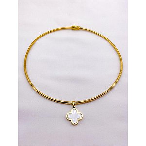 COLAR AÇO INOXIDÁVEL ARO SEMI RÍGIDO PINGENTE TREVO PEROLADO - DOURADO