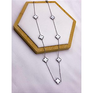 COLAR AÇO INOX 50CM TREVO PEROLADO - PRATEADO