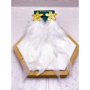 BRINCO AÇO INOX  FLOR PENA BRANCA - DOURADO