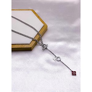 COLAR AÇO INOX  45CM ESTILO GRAVATINHA FECHO T TREVO VERMELHO - PRATEADO