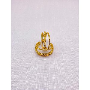 BRINCO AÇO INOX  ARGOLA 3 FIOS COM DETALHES - DOURADO