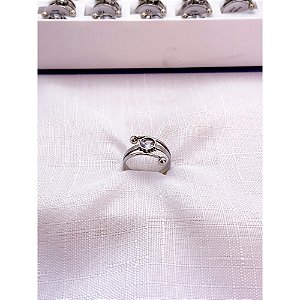 ANEL  AÇO INOXIDÁVEL PEDRA CRISTAL CRAVEJADO - PRATEADO (UNIDADE)