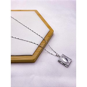 RELICÁRIO AÇO INOXIDÁVEL  55CM  ÁLBUM - PRATEADO