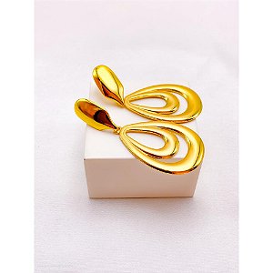 BRINCO AÇO INOXIDÁVEL GOTA VAZADA  - DOURADO