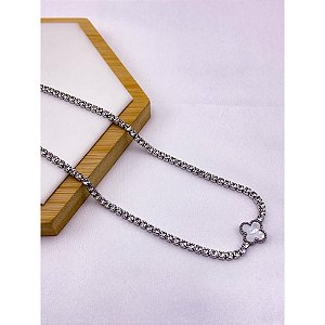 COLAR AÇO INOX 45CM RIVIERA TREVO PEROLADO - PRATEADO