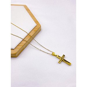 CORRENTE DE AÇO INOX 60 CM PINGENTE CRUCIFIXO - DOURADA