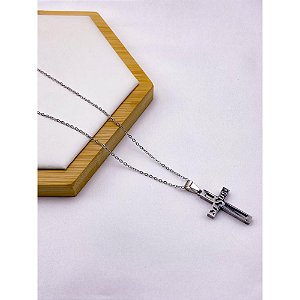 CORRENTE DE AÇO INOX 60 CM PINGENTE CRUCIFIXO - PRATEADA