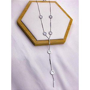 COLAR AÇO INOXIDÁVEL  50CM GRAVATINHA ALGARISMOS ROMANOS PEROLADO - PRATEADO