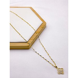 COLAR AÇO INOXIDÁVEL 45M PINGENTE TREVO CRAVEJADO BANHADO - DOURADO