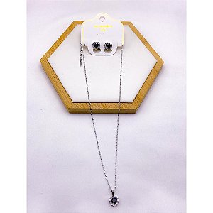CONJUNTO COLAR  E BRINCO AÇO INOXIDÁVEL  PINGENTE CORAÇÃO CRAVEJADO PEDRA PRETA - PRATEADO
