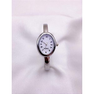 BRACELETE RELÓGIO AÇO INOXIDÁVEL  FUNDO BRANCO - PRATEADO