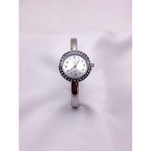 BRACELETE RELÓGIO AÇO INOXIDÁVEL CRAVEJADO FUNDO BRANCO - PRATEADO