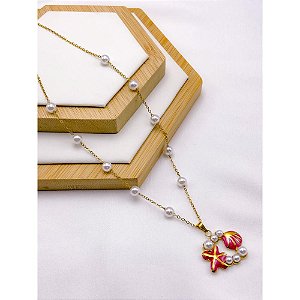 COLAR AÇO INOXIDÁVEL COM PEROLAS PINGENTE ESTRELA DO MAR RESINADO VERMELHO - DOURADO