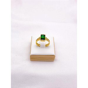 ANEL AÇO INOXIDÁVEL FORMATURA PEDRA VERDE  - DOURADO (UNIDADE) - ACOMPANHA CAIXA ROSA
