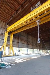 Pórtico Rolante 50 toneladas com talha de 36 toneladas