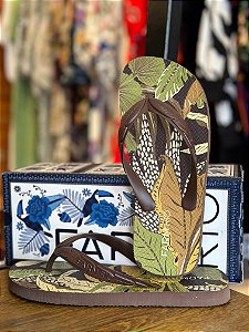 Chinelo Estampado Floresta Sketch Farm