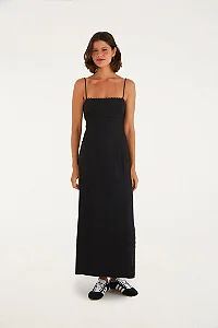 Vestido Reto Alcinhas