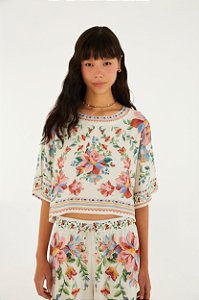 T-Shirt Cropped Estampada Brisa Serena