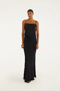 Vestido Alcinhas Cetim