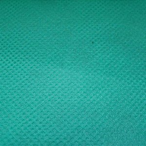 TNT 1,40M 40G Verde Claro REF 002 - Rolo com 50 Metros