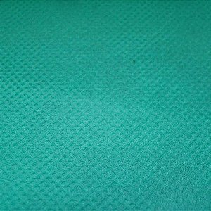 TNT 1,40M 40G Verde Claro REF 002 - Rolo com 50 Metros