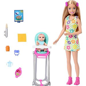 Barbie Family Skipper com Bebê Vestido Florido