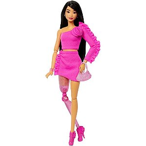 Barbie Fashion Deluxe STYLE com Traje Rosa e Acessórios