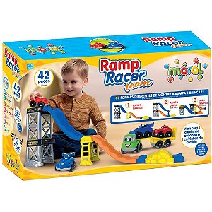 Pista RAMP Racer Team com 42 Peças e 2 Carrinhos