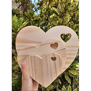￼Tábua para frios Mesa posta em forma de coração kit com 3