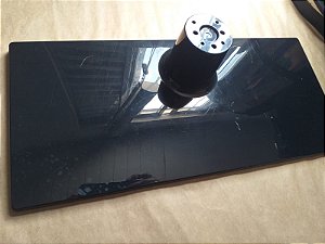 BASE DE  TV SAMSUNG PEDESTAL INFERIOR USADO HG32NC450GG  - LH32EDDPLGV - UN32EH4000G - BN96-21735F NÃO ACOMPANHA PARAFUSOS