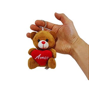 Ursinho de Pelúcia com Coração Amor e Chaveiro – 11cm – Lembrancinha Fofa