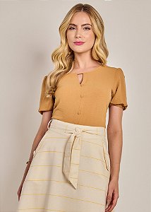 Blusa Manga Curta Plano Caqui Laura Rosa