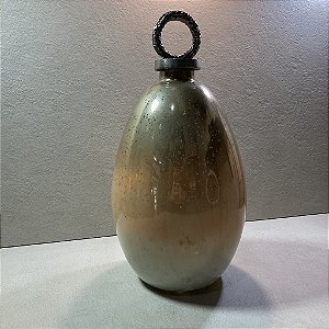 Vaso de Vidro Dourado tipo Garrafa Brulee com Tampa Fixa de Resina