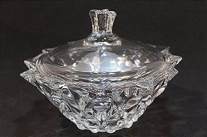 Bomboniere de Vidro Transparente Trabalhada c/tampa lisa