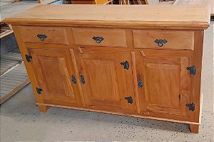 Buffet 3 portas peroba rosa