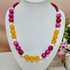 Colar Jade Fucsia - Pérolas e Jade Amarelo Facetado com Folheados à Ouro 8 k