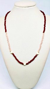 Colar Longo com Cristais Vermelho e Bege - Pingente Pérola Shell