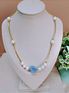 Colar com Tubos Folheados à Ouro com Pérolas e Jade Azul Craquelada
