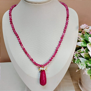 Colar Jade Rubi com Pingente Gota Jade Facetada