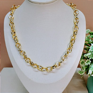 Colar Elo Português Grosso com Banho Dourado e Verniz Premium – Sofisticação que Brilha!