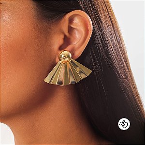 Brinco banho de ouro LEQUE PLISSADO