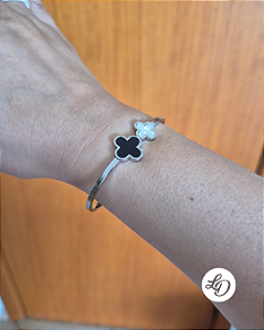 Pulseira aço inox BRACELETE TREVOS BRANCO E PRETO