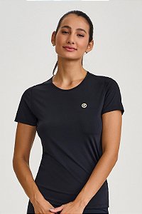 BLUSA UV COM ABERTURA NA BARRA