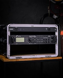 Fractal AXE FX II Mark II + Controlador MFC 101 + Furman M-8x2