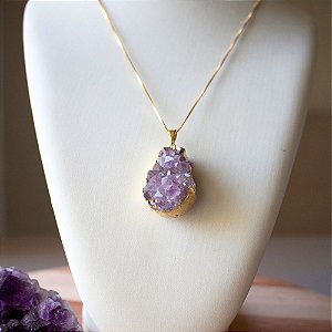 Colar com Pedra Natural Drusa de Ametista Banhado à Ouro