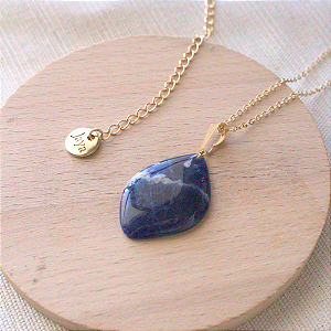 Colar com Pedra Natural Sodalita